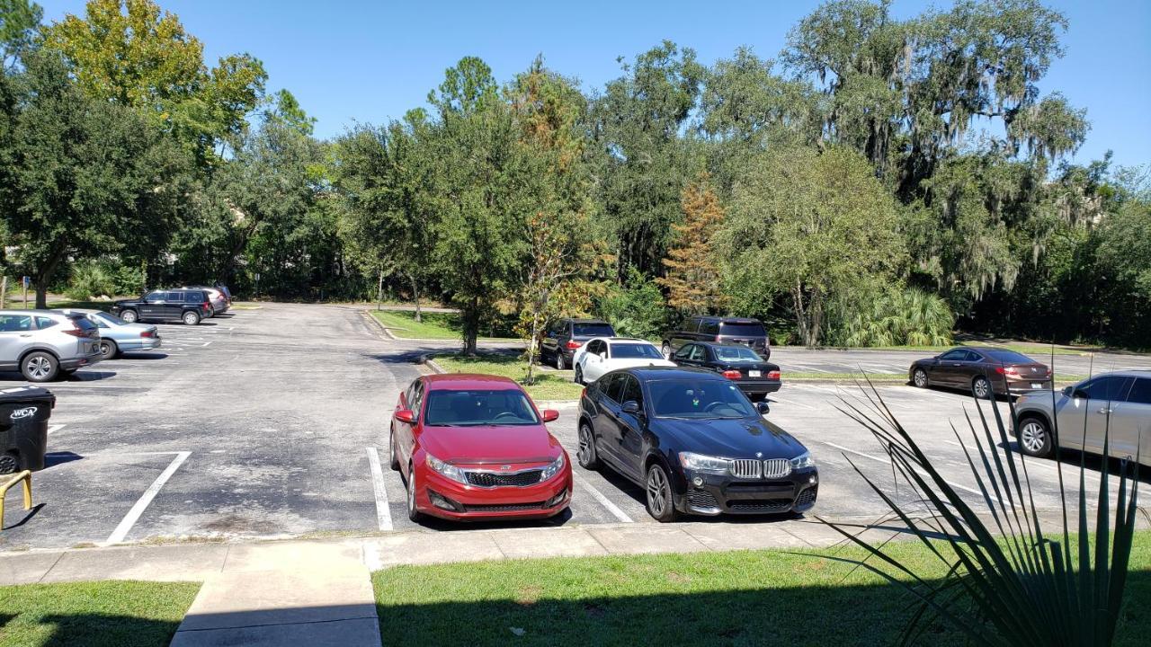 Comfy & Convenient 1Br Apartment Near Oaks Mall & Medical Center Fast Wifi Gainesville Exterior photo